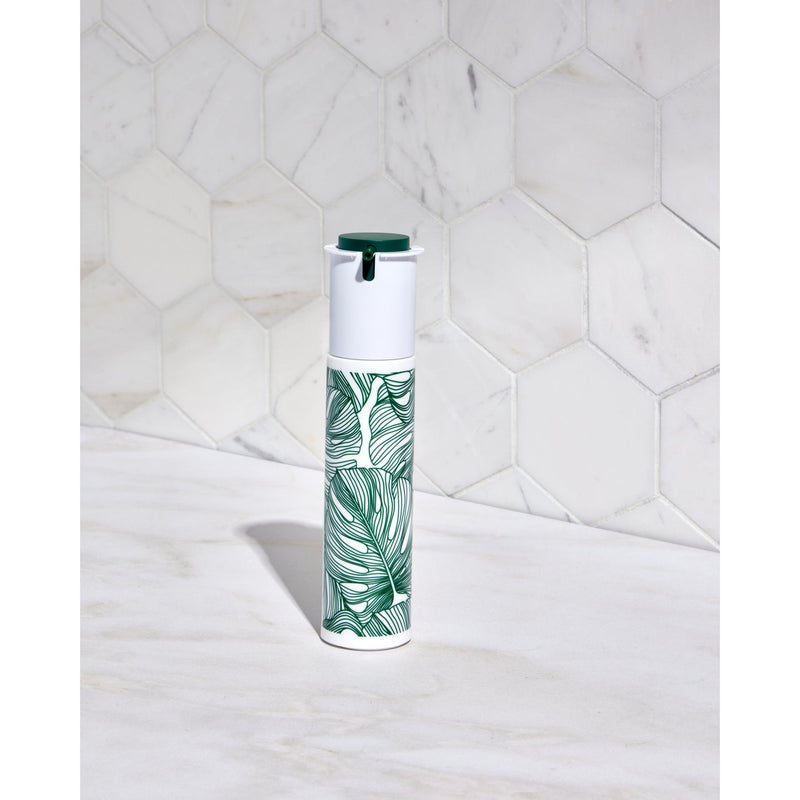 lilac + flint CHAGA Health & Beauty > Personal Care > Cosmetics > Skin Care > Facial Skin Care > Face Moisturizers Light Gray Bottle,Refill Cartridge
