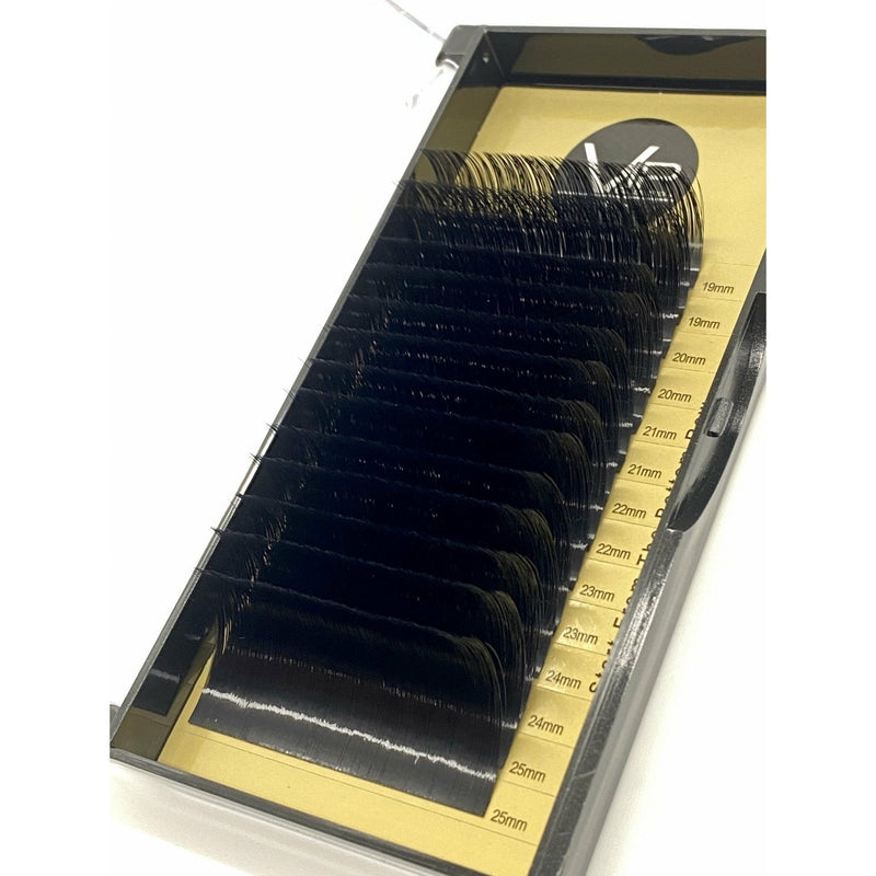 VIP Extensions VIP Faux Mink XL, 14 Lines 19-25mm, 2 Lines Per Size Eyelash Extensions White Smoke 0.07 / D,0.07 / CC,0.07 / C,0.07 / DD,0.05 / D,0.05 / CC,0.05 / C,0.05 / DD
