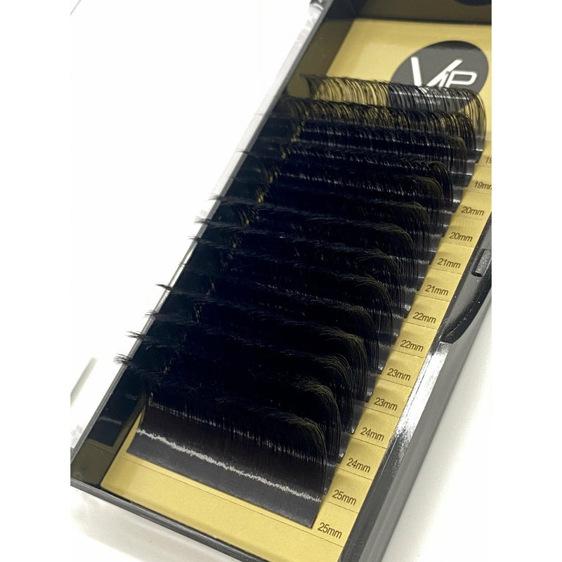 VIP Extensions VIP Faux Mink XL, 14 Lines 19-25mm, 2 Lines Per Size Eyelash Extensions White Smoke 0.07 / D,0.07 / CC,0.07 / C,0.07 / DD,0.05 / D,0.05 / CC,0.05 / C,0.05 / DD