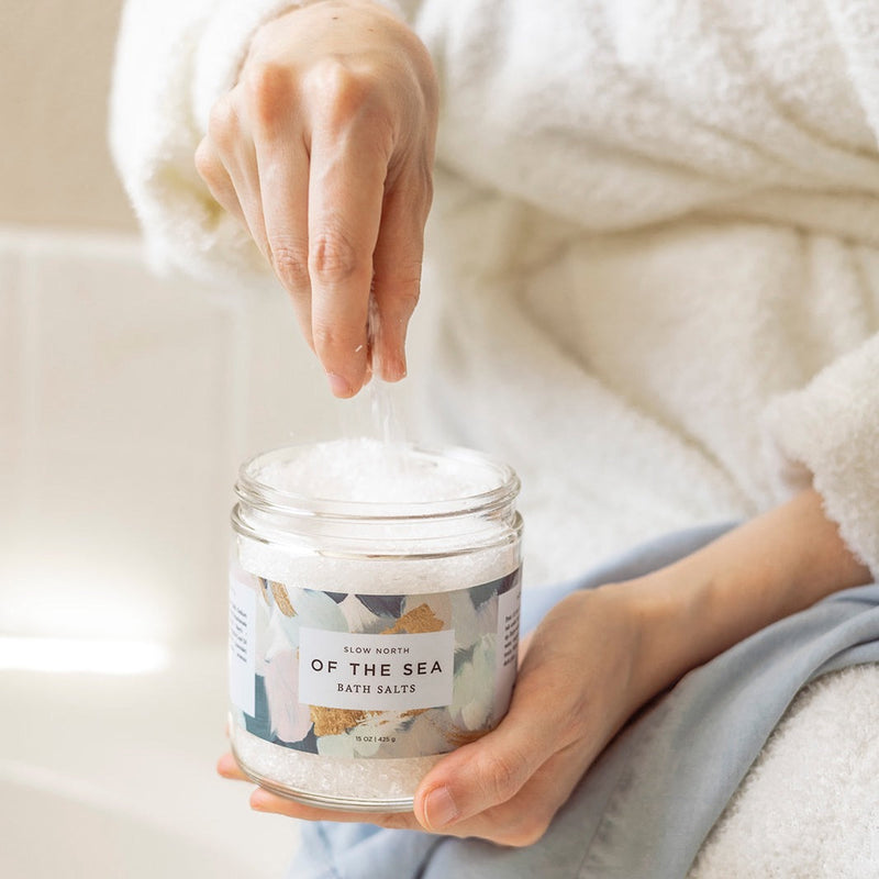 Slow North Of The Sea Bath Salts - 15 oz Jar Body Care Light Gray