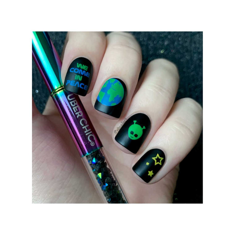 UberChic Beauty Out Of This World Stamping Plate Black