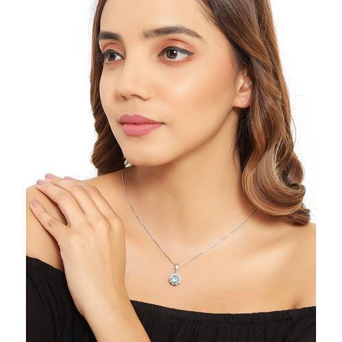 Bids.com 2.32 Carat Genuine Swiss Blue Topaz and White Diamond 14K Yellow Gold with .925 Sterling Silver Pendant Pendants White Smoke