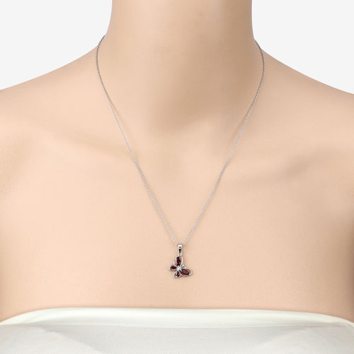 Bids.com 0.80 Carat Genuine Garnet .925 Sterling Silver Pendant Pendants Wheat
