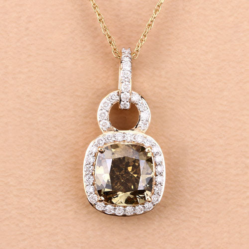 Bids.com IGI Certified 2.50 Carat Genuine Brown Diamond Center and 0.31cttw White Diamond 18K Yellow Gold Pendant (2.81cttw) Pendants Tan