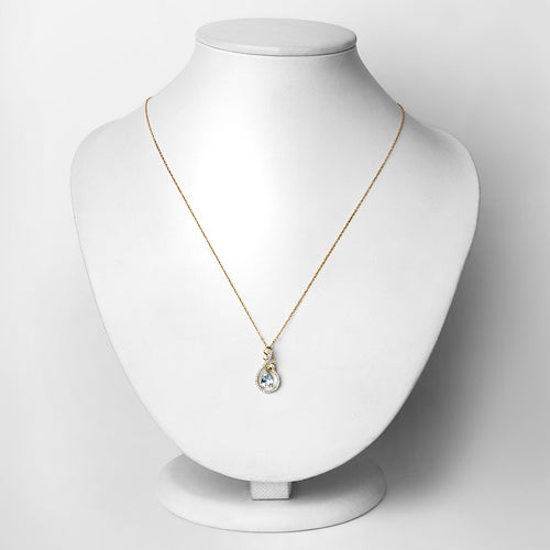 Bids.com 0.76 Carat Genuine Aquamarine and White Diamond 14K Yellow Gold Pendant Pendants Lavender