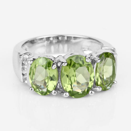 Bids.com 4.14 Carat Genuine Peridot and White Topaz .925 Sterling Silver Ring Rings Light Gray size 5.00,size 6.00,size 7.00,size 8.00,size 8.50,size 9.00