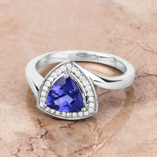 Bids.com 1.48 Carat Genuine Tanzanite and White Diamond 14K White Gold Ring Rings Tan size 6.00,size 7.00,size 8.00