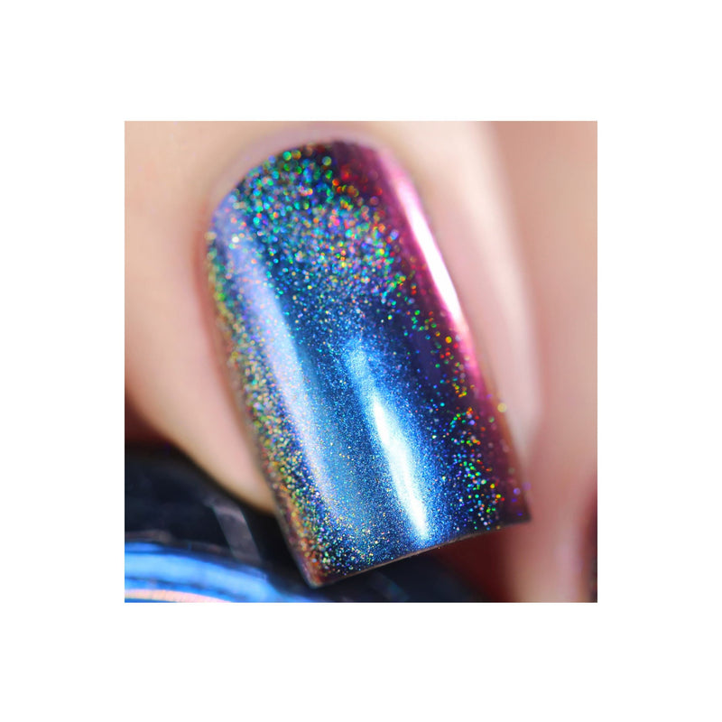 UberChic Beauty Chameleon Holographic Nail Powder: Royalty Suits Me Powder Tan