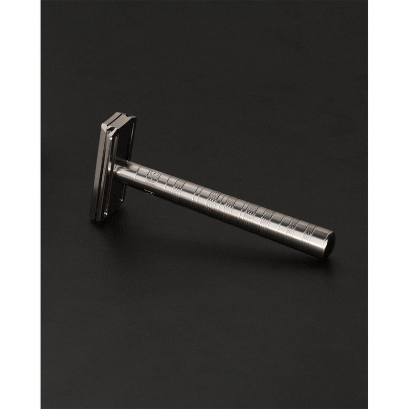 Henson Shaving Henson Shaving [AL22-V2] Titanium Safety Razor Safety Razor Dark Slate Gray Mild,Medium,Aggressive