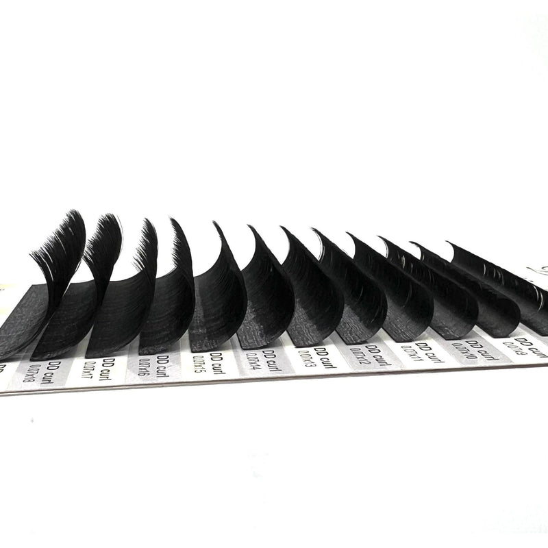 VIP Extensions VIP Faux Mink Lash Extension 12 Lines DD Curl Mix 0.07 mm Eyelash Extensions White Smoke