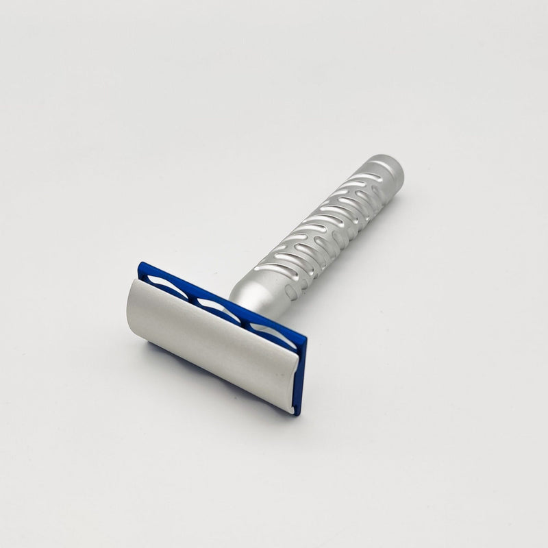 The Goodfellas' Smile The Goodfellas' Smile Rasierhobel Styletto Shadow Blue Shaving Razor Light Gray